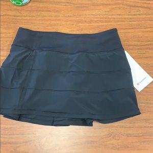 Lululemon pace rival skirt